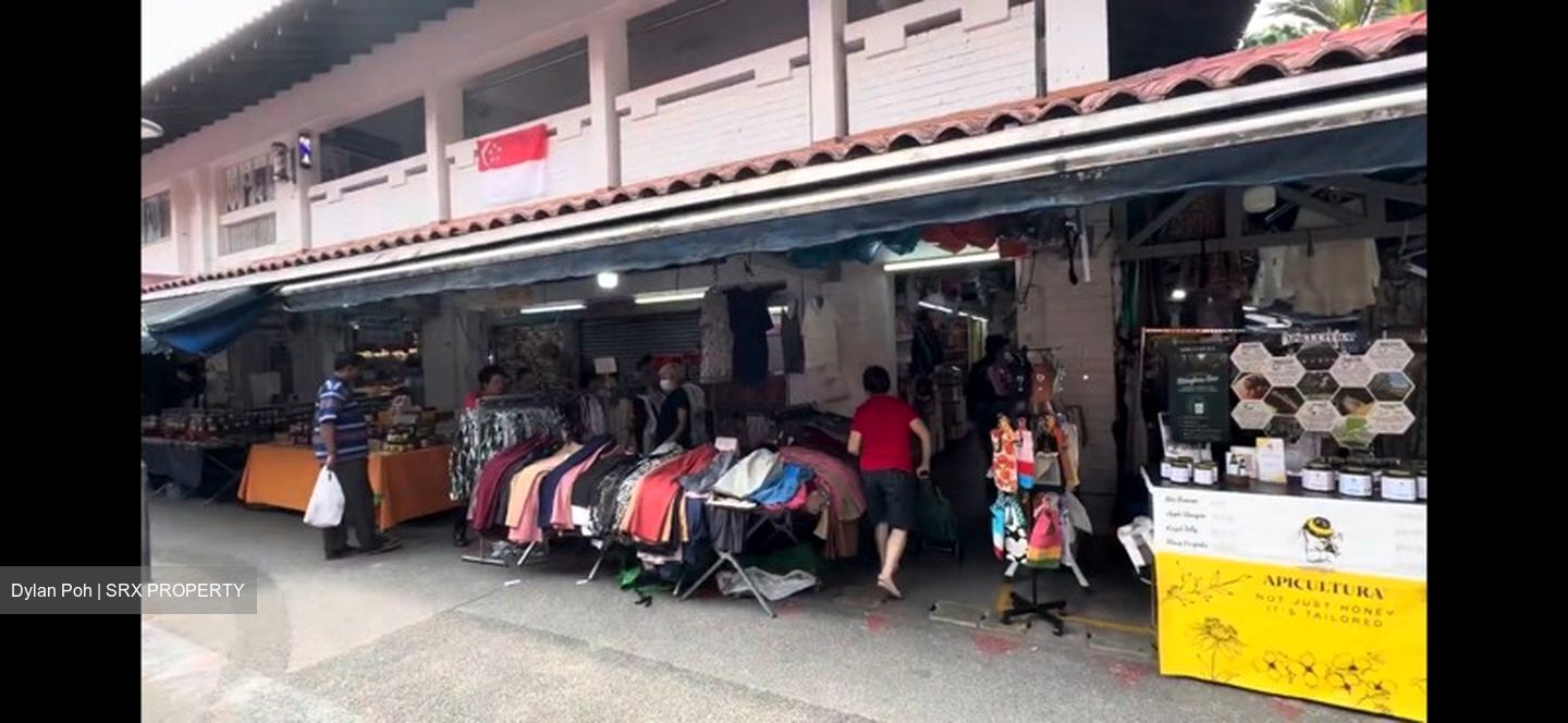 Yishun New Town (D27), Shop House #465250111